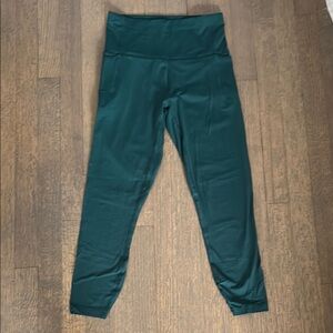 Under Armour Dark Gree Meridian High-Rise Ankle Crop Leggings with side pockets